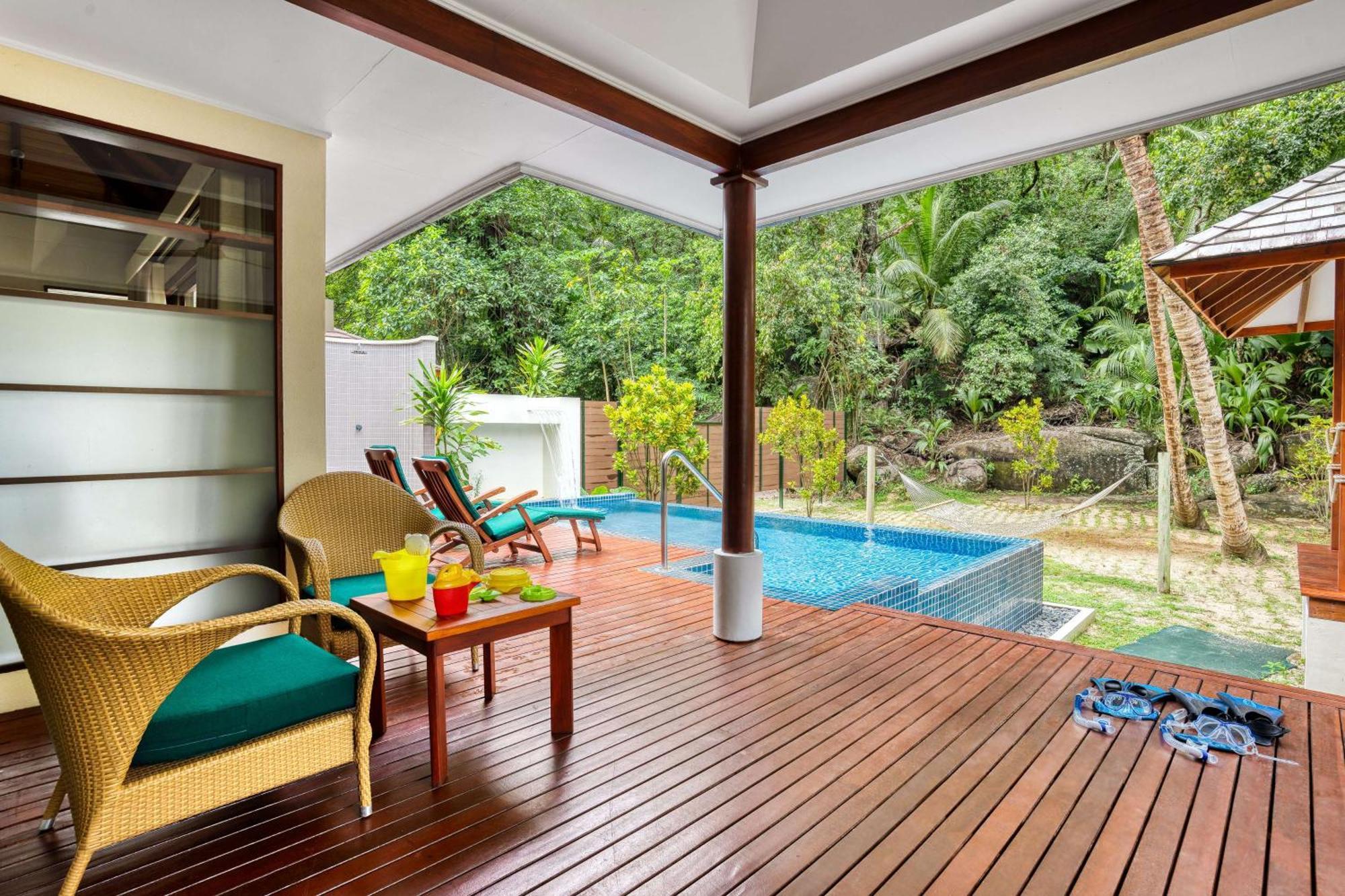 Üdülőközpont Hilton Seychelles Labriz & 5*