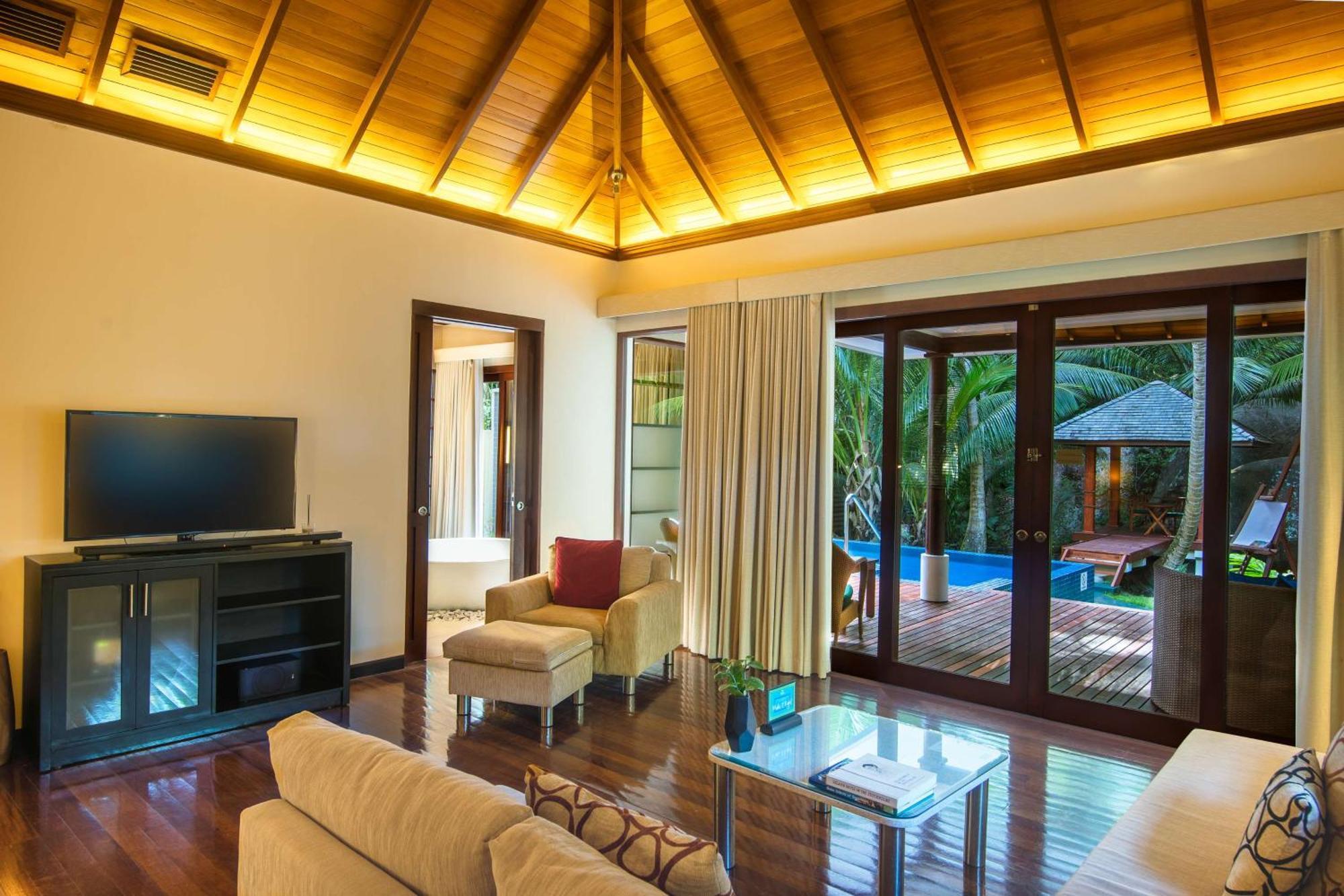 Hilton Seychelles Labriz & 5* La Passe