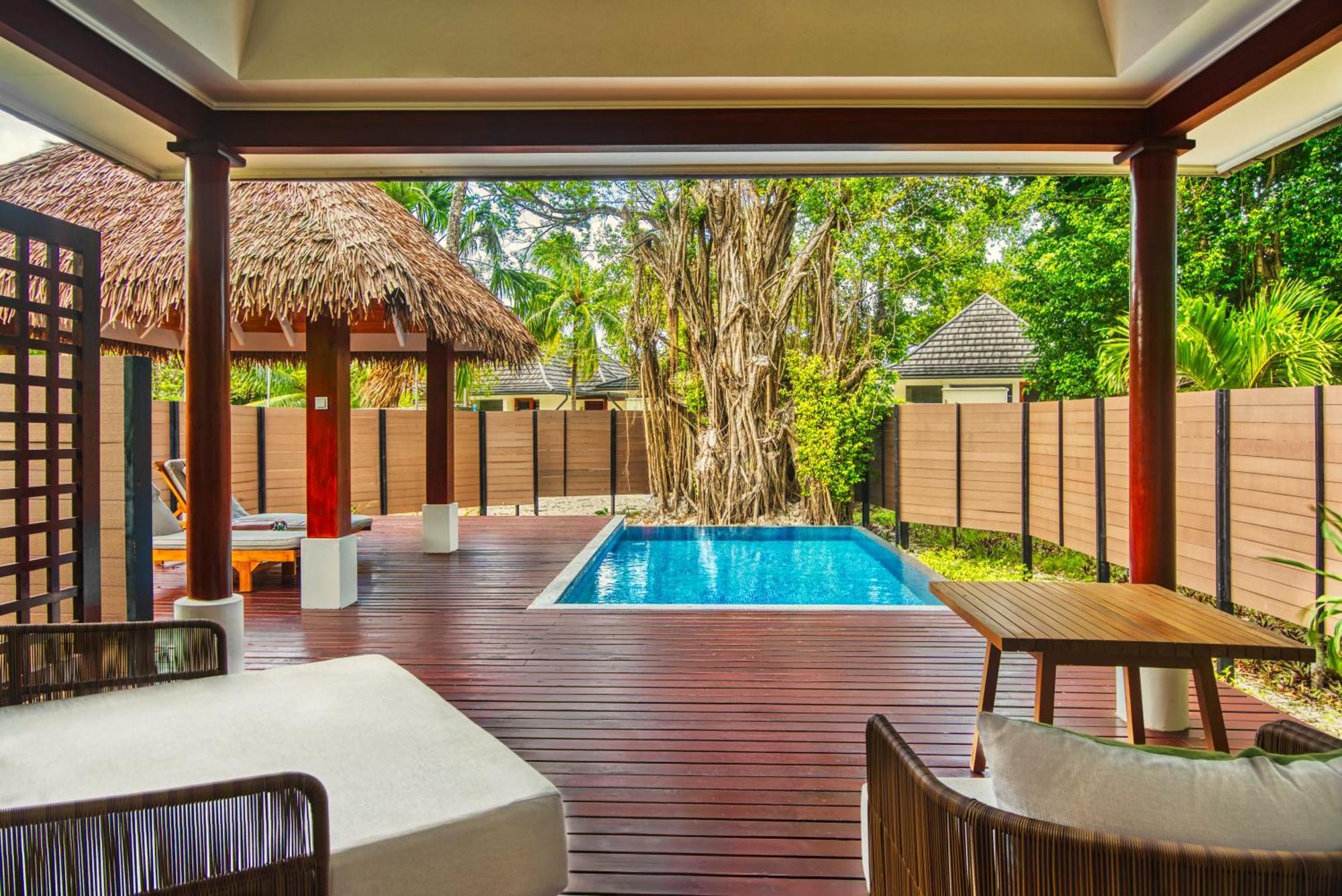 Üdülőközpont Hilton Seychelles Labriz & 5*